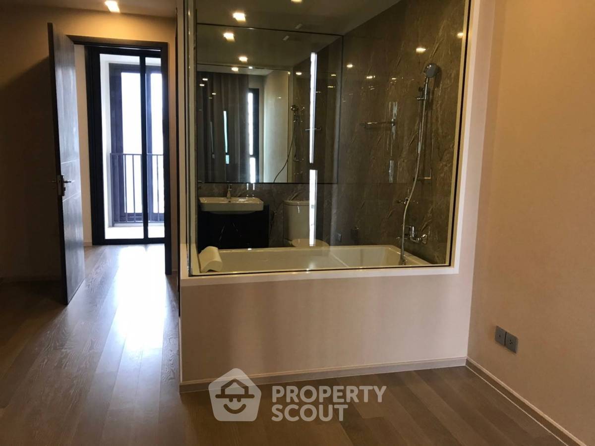 picture 2-BR 64 Sqm On 15th Floor Ashton Asok Near MRT Sukhumvit 70m (ID 825184) - 3/8