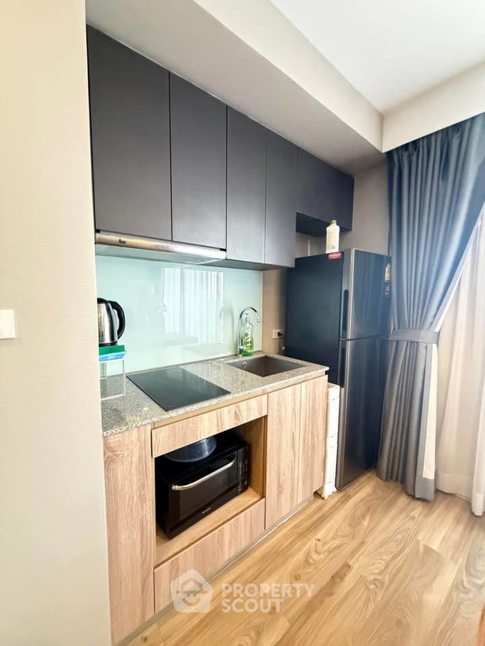 รูป คอนโด 1 ห้องนอน ให้เช่า โครงการ Blossom Condo สาทร-เจริญราษฎร์ ใกล้ BTS สุรศักดิ์ (ID 3151960) - รูปที่ 3/14