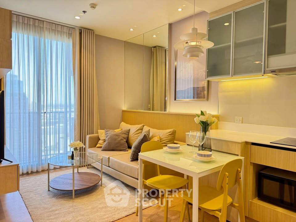 picture Pet-Friendly 1-BR For Rent, 27th-Floor Maru Ekkamai 2, BTS Ekkamai (ID 3148670) - 2/9