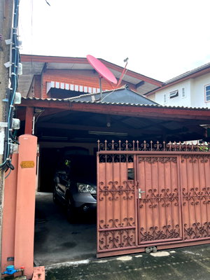 บ้านเดี่ยว กรุงเทพมหานคร : ขายบ้าน 2 ชั้น ใกล้รถไฟฟ้า ลาดพร้าว วังหิน