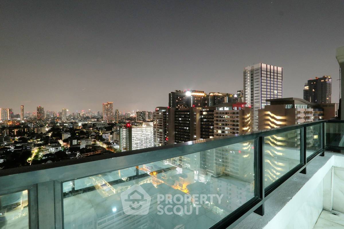 รูป คอนโด 2 ห้องนอน ขาย Four Street Mansion ชั้น 22 ใกล้ BTS ห้าแยกลาดพร้าว (ID 3151217) - รูปที่ 18/19
