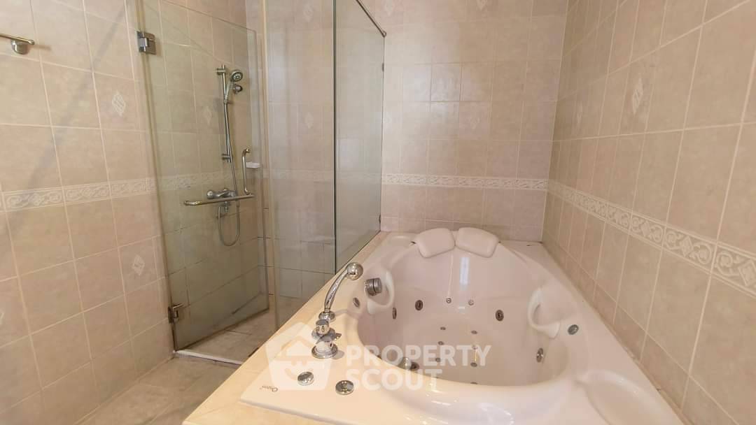 picture Pet-Friendly 5-Bed Villa For Rent At Adare Garden 3, Pattaya (ID 1503435) - 5/42