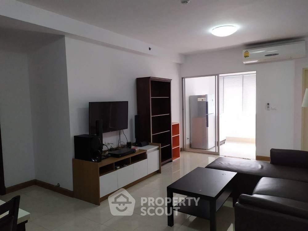 picture 2-BR Condo At Supalai Park Ekamai - Thonglor, 39th Floor Near ARL Ramkhamhaeng (ID 373441) - 14/25