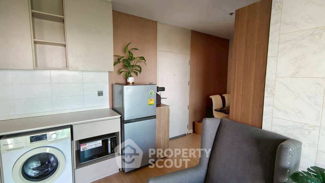 picture 2-BR 41 Sqm 26th-Floor Condo At Lumpini Suite Phetchaburi–Makkasan, ARL Makkasan (ID 3128711) - 14/14