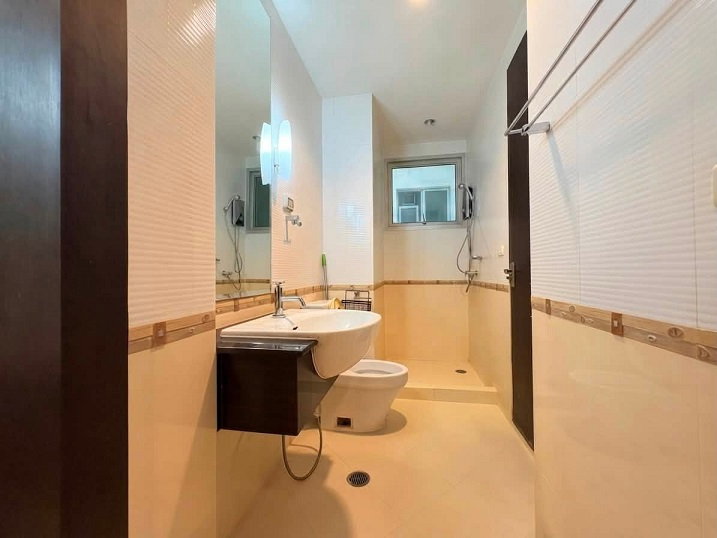รูป The Address สยาม - ห้อง 84 ตร.ม. ชั้น 8 วิวโล่ง ไม่บล็อก*เป็น 2 ห้องนอน 2 ห้องน้ำ ที่อยู่สบายมากสำหรับอยู่เอง แบ่งสัดส่วนชัดเจน ไม่ใช่ห้องแปลง - รูปที่ 5/7