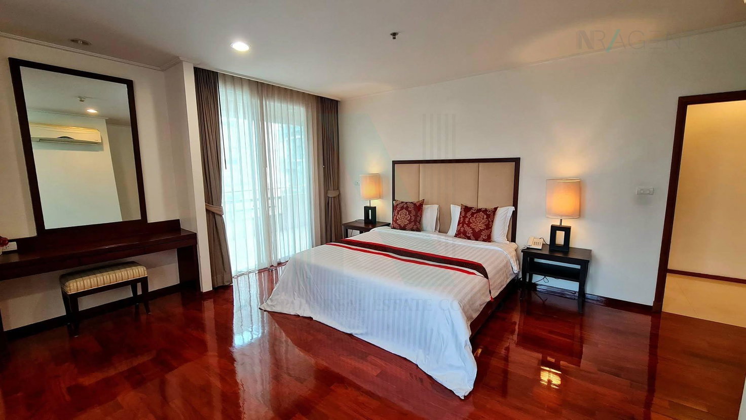 picture For Rent Condo PIYATHIP PLACE Building 1, Floor 6,3 bed room, Room size 260 sqm - 4/8
