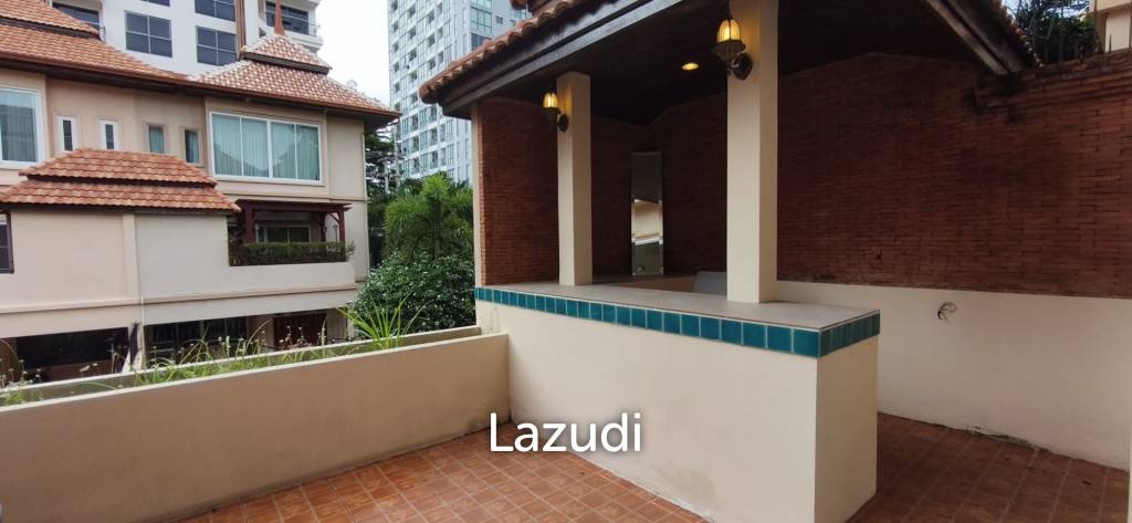 picture 3-Storey Townhouse for Sale on Pratumnak Hill, Pattaya - 28/28