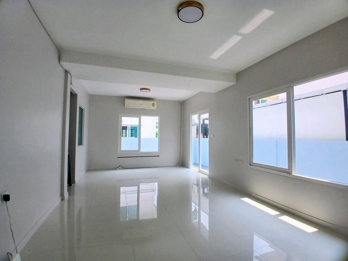 รูป ขายบ้าน renovate ม.Villaggio ลำลูกกาคลอง 3 - รูปที่ 2/12