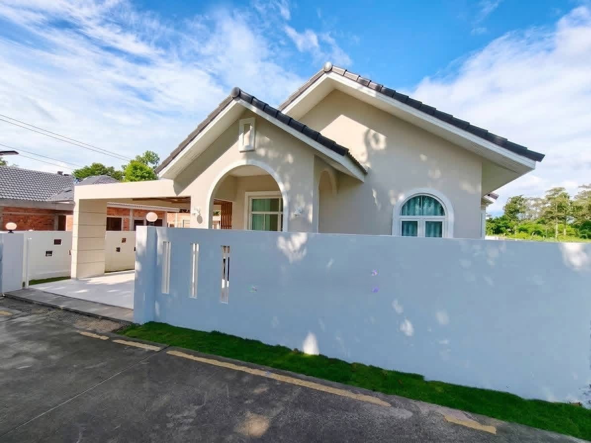 รูป 🏡✨ บ้านเดี่ยวชั้นเดียวสร้างใหม่ ทำเลป่าไผ่ #สันทราย ราคาเพียง 2.39 ล้านบาท ✨🏡  #CSS101926 - รูปที่ 2/14