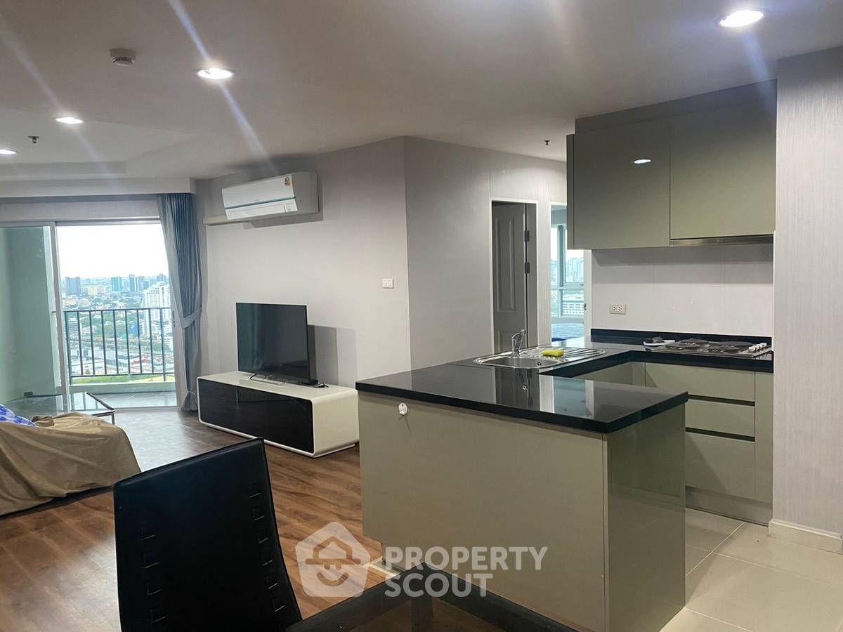 picture High-Floor 2-BR Condo At Belle Grand Rama 9, Near MRT Phra Ram 9 (ID 1747239) - 2/8