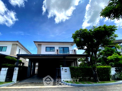 Houses for sale : 3-BR House For Sale In Centro Ramindra 109, Bang Chan (ID 1529947)