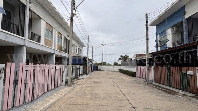 รูป ทาวน์โฮม หมู่บ้านตรีพฤกษ์ เลียบคลองประปานครปฐม ราคาถูก - รูปที่ 9/10