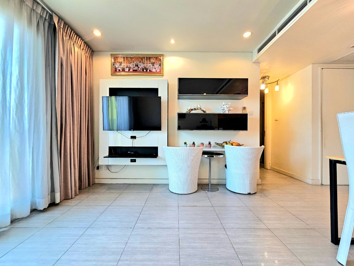 รูป Quick Sale! ขายคอนโด Mykonos ใจกลางเมืองหัวหิน ห้องใหญ่ เหมาะกับการลงทุน - รูปที่ 4/9
