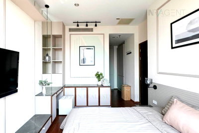 Condos for rent : 🔺Super special!🔺 For Rent Condo QUATTRO BY SANSIRI Building A, Floor 26,1 bed room, Room size 53.00 sqm