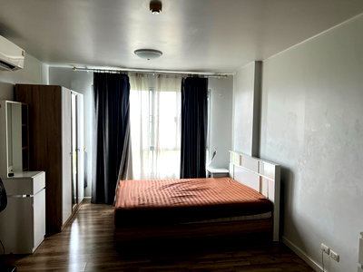 Condos for rent : ( Owner post )Condo unit in the Sansiri D Condo Campus Rangsit Phase 2, Building B, opposite Thammasat University, Rangsit Campus. 