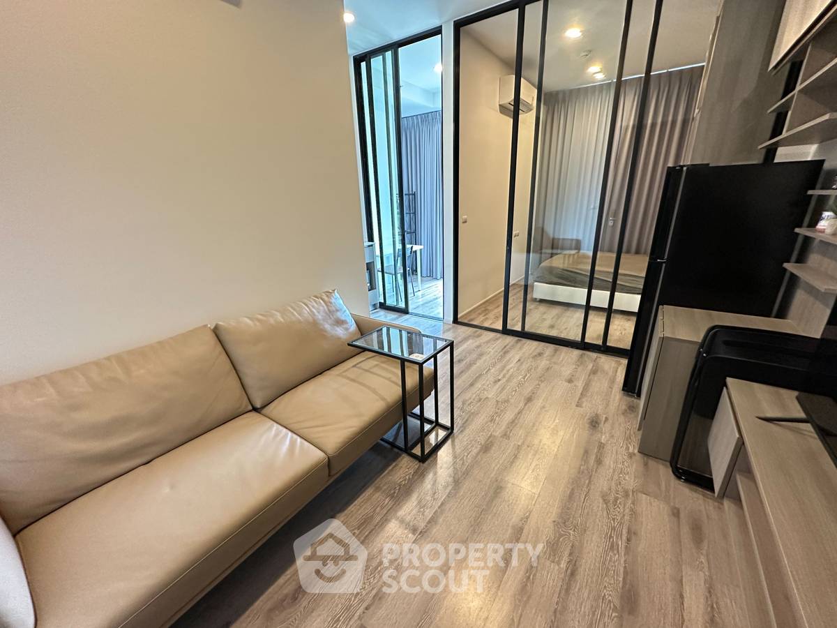 picture Well-Priced 1-BR 32 Sqm At Knightsbridge Prime Ratchayothin, BTS Ratchayothin (ID 1207147) - 4/12