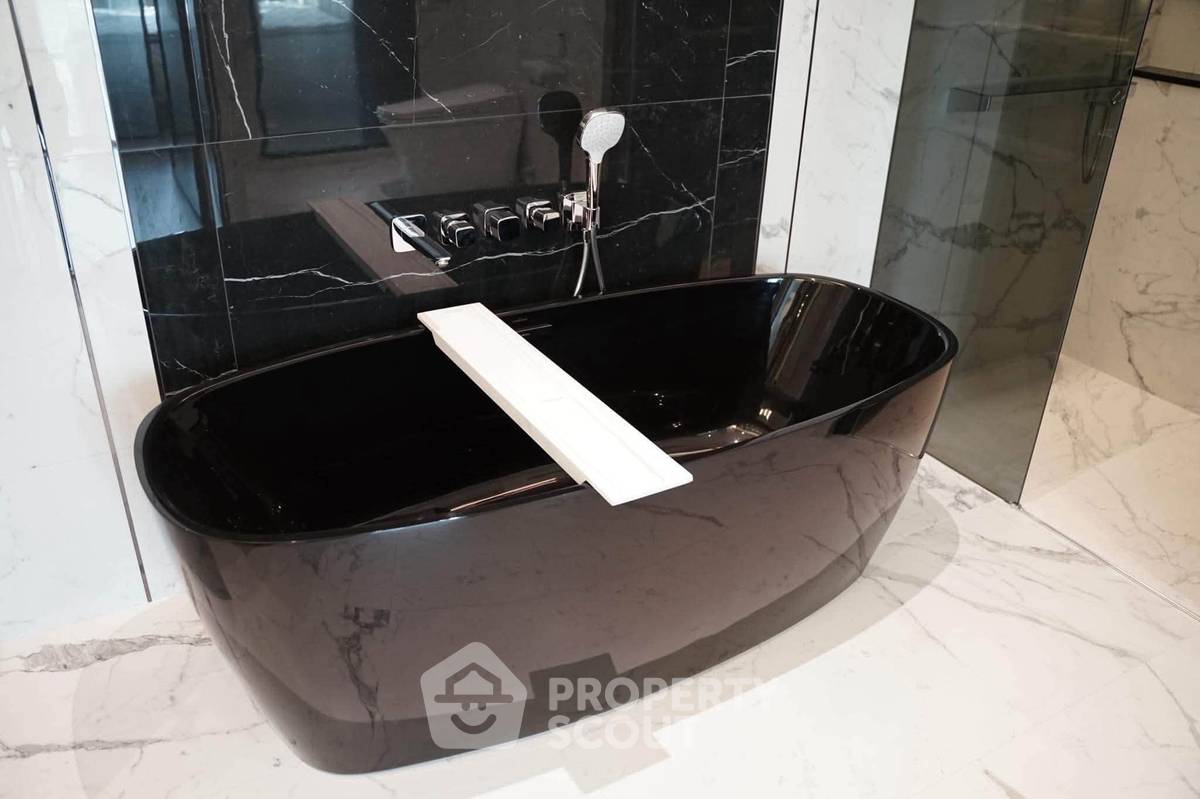 รูป 2 ห้องนอน 95 ตร.ม. ชั้น 18 The Bangkok Thonglor ใกล้ BTS ทองหล่อ 300 ม. (ID 3147590) - รูปที่ 14/14