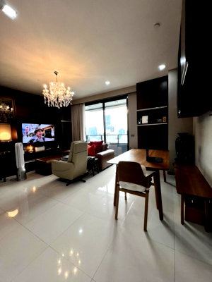 ขายคอนโด : 🔥 M SILOM – RARE LUXURY HIGH-RISE WITH ICONIC MAHANAKHON VIEW AT 21.56MB 🔥