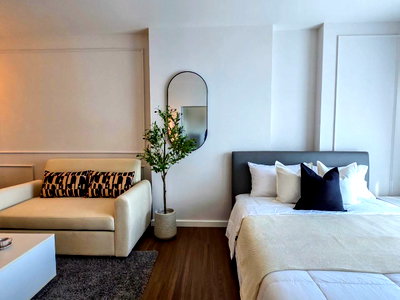 Condos for sale : A Beautifully Renovated Condo | Baan Kiang Fah Hua Hin