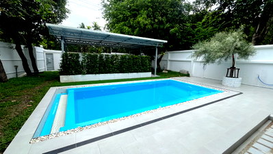 Houses for rent Phra Khanong : For Rent | Pool Villa | 4 Bedrooms | Near BTS On Nut | Walking Distance 800 m