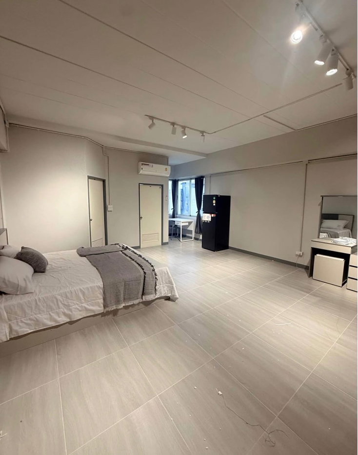 picture Grand Palace for rent ✨ Fully furnished - 2/7