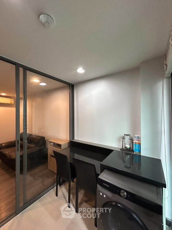 รูป คอนโด 1 ห้องนอน 40 ตร.ม. เรนเด สุขุมวิท 23 ใกล้ MRT สุขุมวิท 300 ม. (ID 3150594) - รูปที่ 2/6