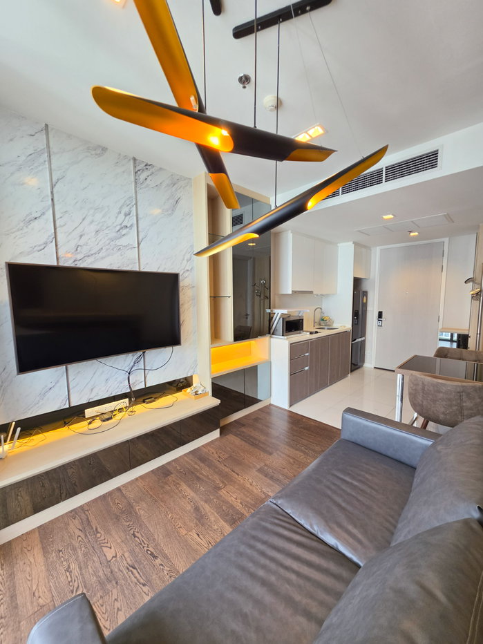 picture condo 𝗡𝗮𝗿𝗮𝟵 𝗖𝗼𝗻𝗱𝗼𝗺𝗶𝗻𝗶𝘂𝗺 fully furnished and best price ready to move in - 2/12
