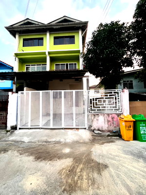 เช่าทาวน์โฮม กรุงเทพมหานคร : ให้เช่า  บ้านทาวเฮ้าส์ ใกล้ตลาดโกสุมร่วมใจ 3 ห้องนอน 2 ห้องน้ำ 3 ชั้น ดอนเมือง ทักไลน์ @802dkhwu ตอบเร็ว นัดดูห้องได้ทันที