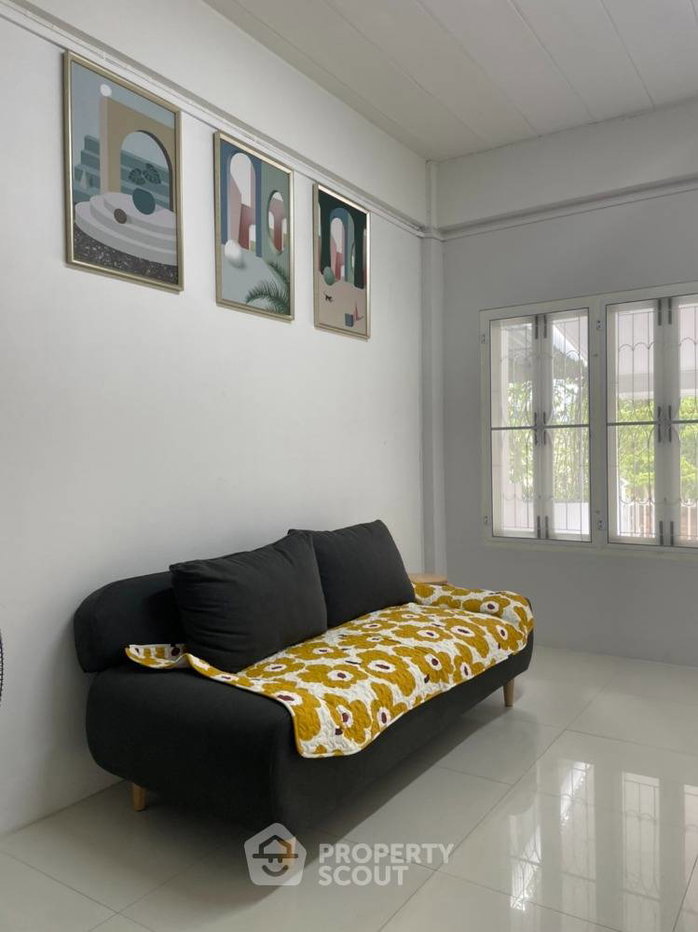 รูป ทาวน์เฮาส์ 4 ห้องนอน พื้นที่ 325 ตร.ม. ขาย ในหัวหมาก บางกะปิ (ID 1670150) - รูปที่ 2/9