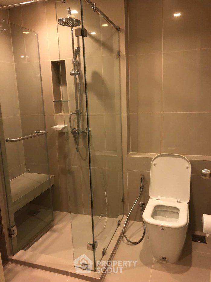 picture Well-Priced 1-BR 48 Sqm, Quinn Condo Ratchada 17 Near MRT Sutthisan (ID 3152236) - 12/13
