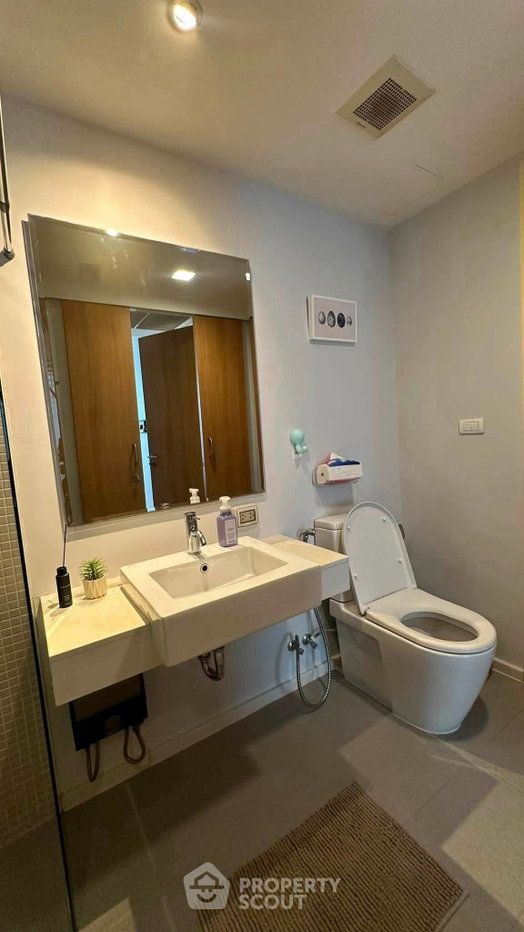 picture 1-BR Condo 37 Sqm Near BTS Phloen Chit, The Nest Ploenchit (ID 3090943) - 5/8