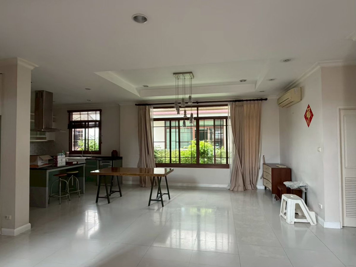 picture Narasiri Pattanakarn | Luxury Detached House | 4 Bedrooms | 350 Sq.m. - 10/11