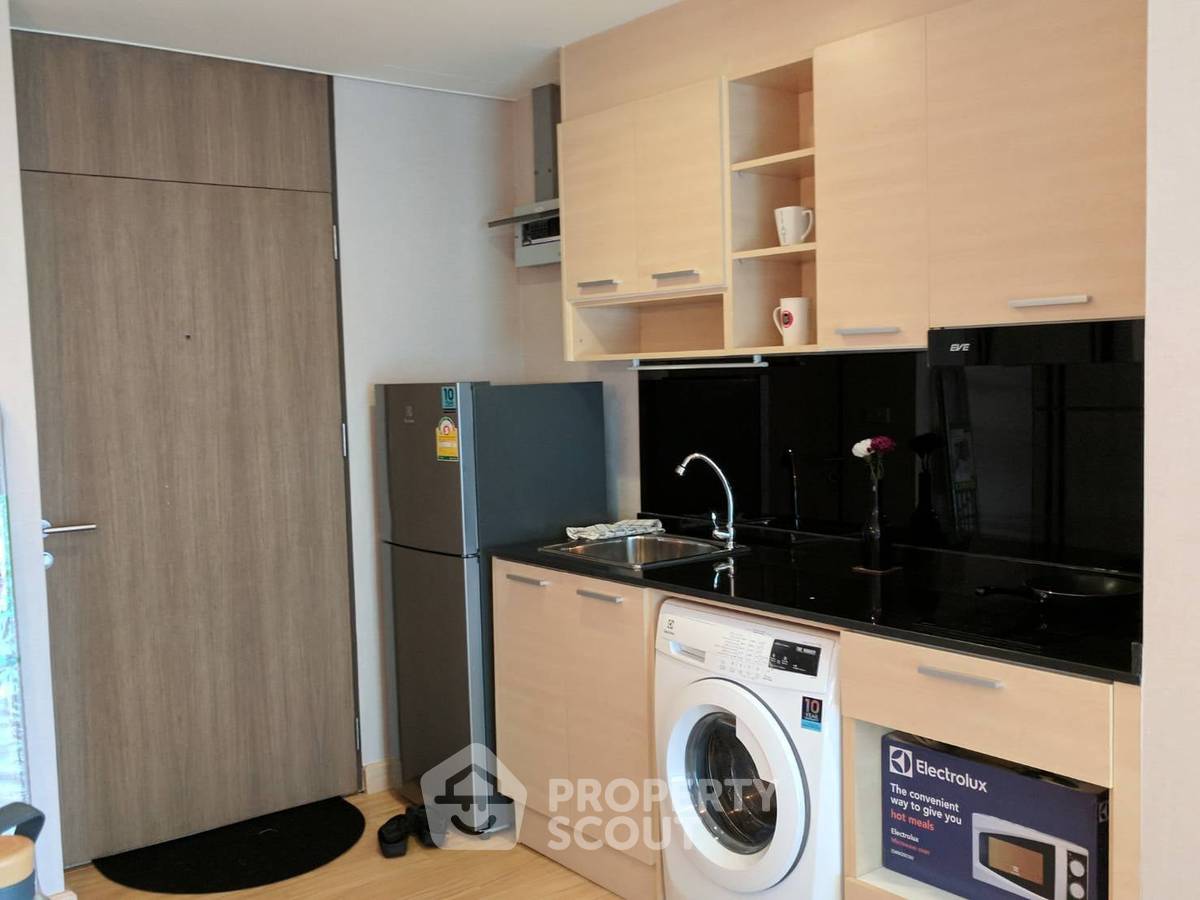 picture 1-BR Condo 39 Sqm At Noble Remix, 100m to BTS Thong Lor (ID 575329) - 7/10