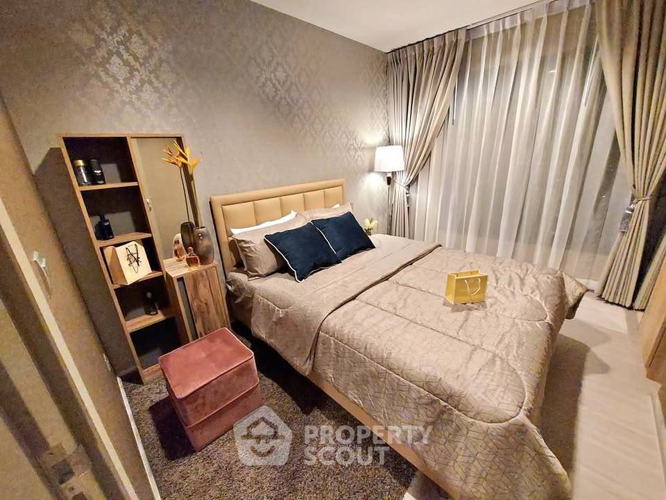 picture High-Floor 1-BR 33 Sqm, Life Asoke - Rama 9 Near MRT Phra Ram 9 (ID 2606050) - 1/10