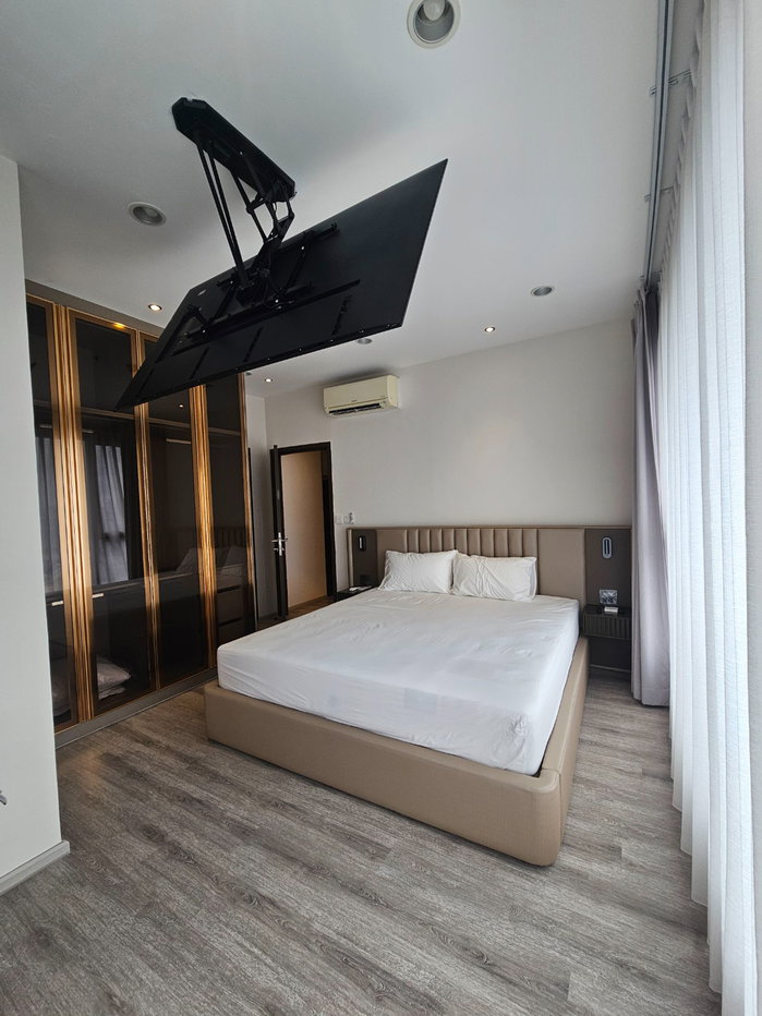 picture ✨🏙️ FOR RENT | IDEO MOBI Asoke | Newly Built-in 2-Bedroom Unit | Prime New CBD Location - 9/17