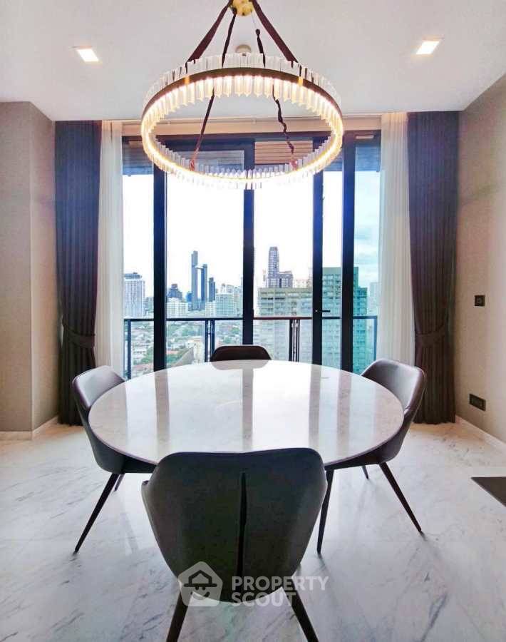 picture 19th-Floor 2-BR Condo At The Monument Thong Lo (ID 3150472) - 3/13