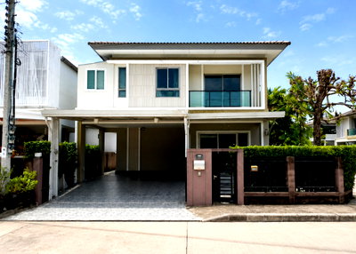 บ้านเดี่ยว ถนนพัฒนาการ : ขายด่วน✨🏡เดอะแพลนท์ เอสทีค พัฒนาการ 38 | หลังมุม พิเศษ ราคาดีที่สุด 9.3 ล้าน