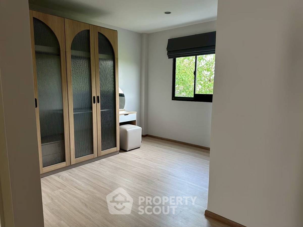 picture Pet-Friendly 3-BR Townhouse For Sale | Nirvana DEFINE Krungthep Kreetha (ID 3152181) - 6/16