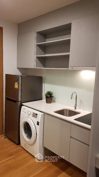 picture 15th-Floor 1-BR 33 Sqm Noble Revo Silom near BTS Surasak 200m (ID 3009001) - 3/5