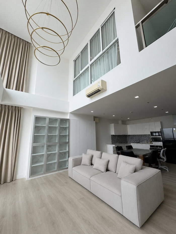 รูป The Coast Bangna | ให้เช่าห้อง Duplex 3 ห้องนอน น่าอยู่ ชั้นสูง ตกแต่งเรียบร้อย ใกล้ทางด่วน - รูปที่ 1/11