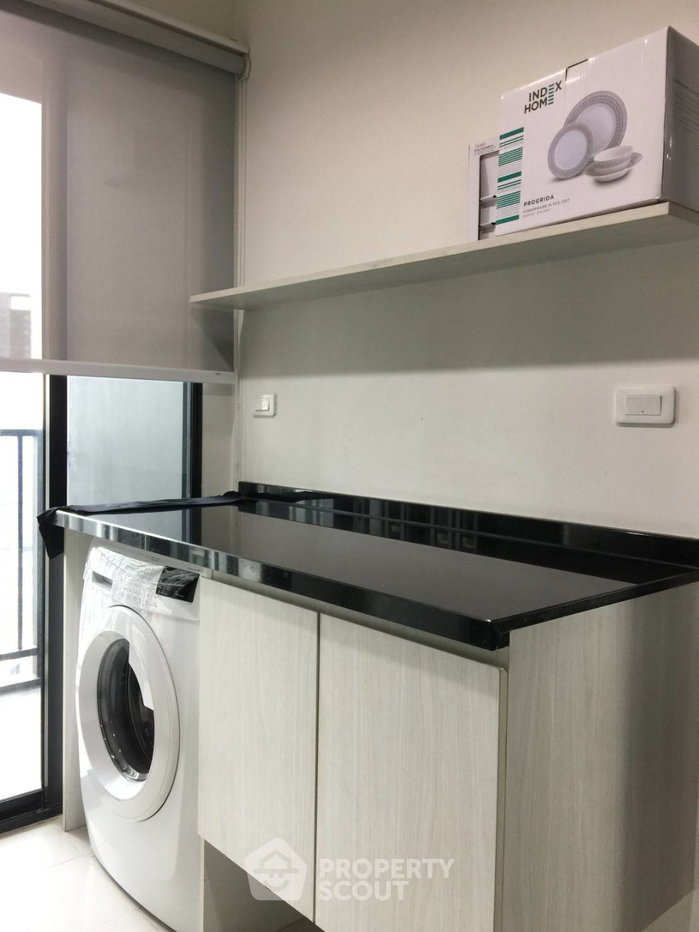 picture 2-BR Condo On 15th Floor, 50 Sqm, The Base Park East Sukhumvit 77 Near BTS On Nut (ID 591994) - 5/10