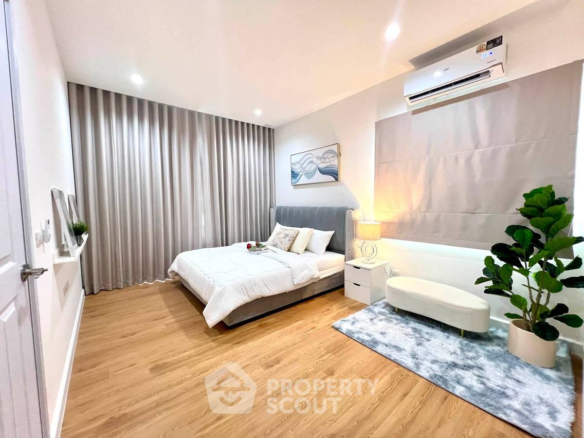รูป บ้าน 4 ห้องนอน ให้เช่า ในแกรนดิโอ บางนา กม.5 บางแก้ว (ID 3152302) - รูปที่ 7/11