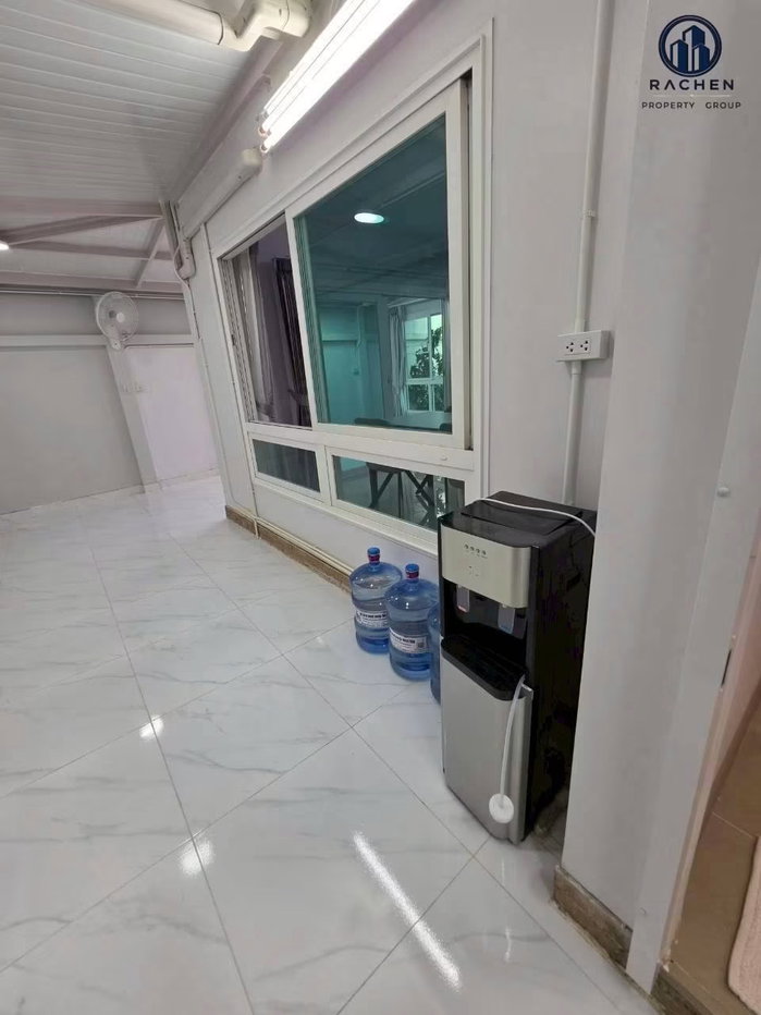 picture For rent: Corner house in a gated community, 4 bedrooms, 32,000 baht/month. - 11/25