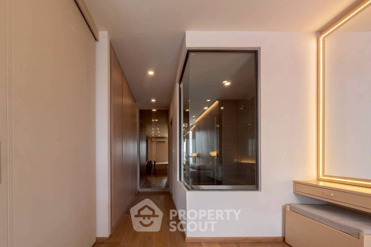 รูป คอนโด 1 ห้องนอน ชั้น 18 ในโครงการ Q Chid Lom - Phetchaburi ใกล้ BTS ชิดลม (ID 2454827) - รูปที่ 11/14