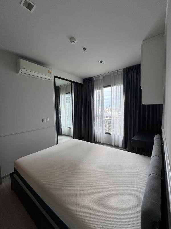 picture Life  Asoke Rama 9  for rent  1 bedroom - 8/11