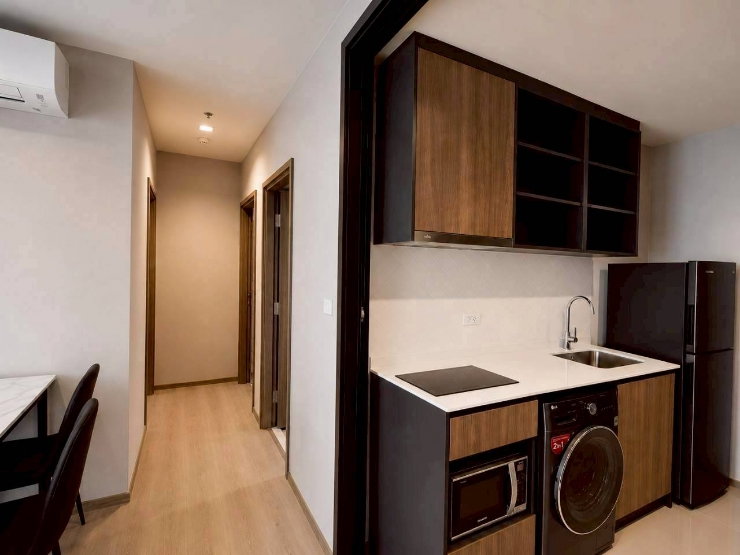 picture Large corner unit, 60 sq.m., 2 Bedrooms, 2 Bathrooms, with separated living room and kitchen zones. - 4/31
