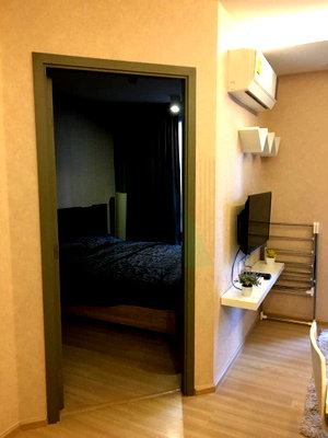 Condos for rent : 🎉 For rent condo MAESTRO 12 Building 1, Floor 3,1 bed room, Room size 31.00 sqm