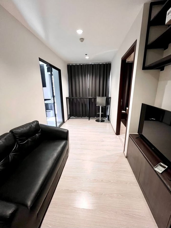picture For Rent: Rhythm Asoke Size: 31.5 sq.m 1 Bedroom | 1 Bathroom | 12A Floor Corner Unit | On 12A Floor Ready to Move In - 2/8