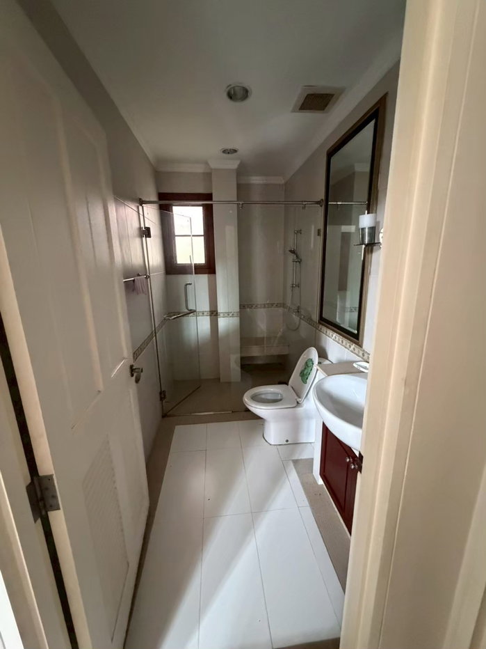 picture Narasiri Pattanakarn | Luxury Detached House | 4 Bedrooms | 350 Sq.m. - 8/11