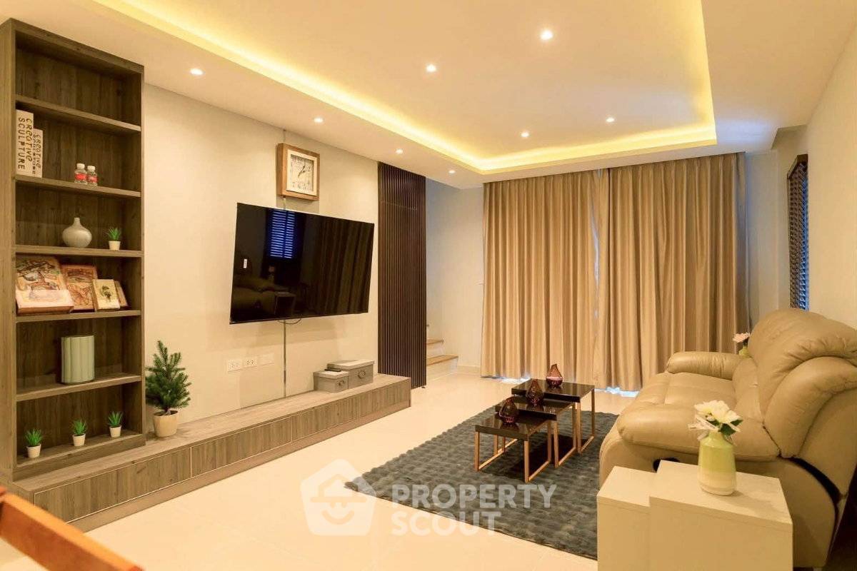 รูป ทาวน์โฮม 4 ห้องนอน ขาย ด่วน โครงการ Pleno Sukhumvit - Bangna 4 บางแก้ว บางพลี สมุทรปราการ (ID 3149745) - รูปที่ 3/14